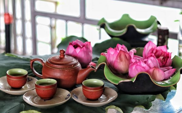 Nét đặc trưng trà ướp sen Tây Hồ của người Hà thành