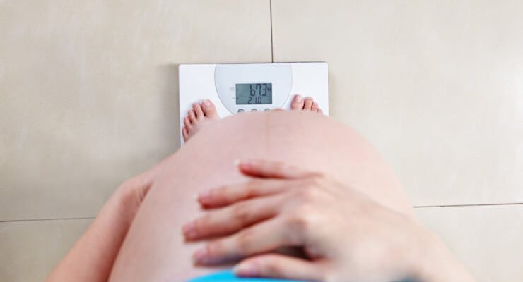 Tăng cân ít khi mang thai có sao không?